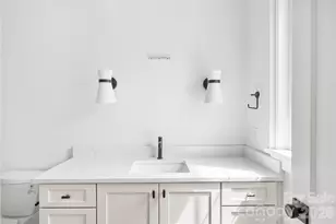 4628 Water Oak Rd, Charlotte, NC 28211 - Photo 23