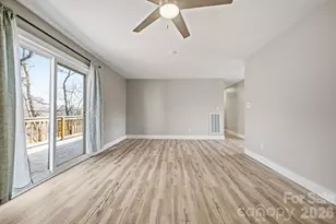 68 Palmer St, Brevard, NC 28712 - Photo 15