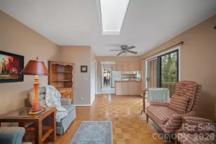 301 N Scarlet Oak Ln, Hendersonville, NC 28791 - Photo 27