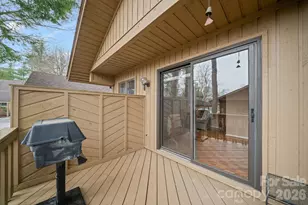 301 N Scarlet Oak Ln, Hendersonville, NC 28791 - Photo 29