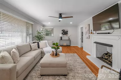 643 Seneca Place, Charlotte, NC 28210 - Photo 3