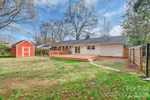 643 Seneca Pl, Charlotte, NC 28210 - Photo 31