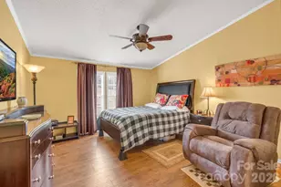 401 Lynn Gap Rd, Spruce Pine, NC 28777 - Photo 17