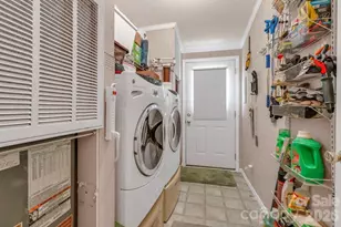 401 Lynn Gap Rd, Spruce Pine, NC 28777 - Photo 33