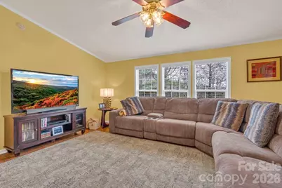 401 Lynn Gap Road, Spruce Pine, NC 28777 - Photo 13