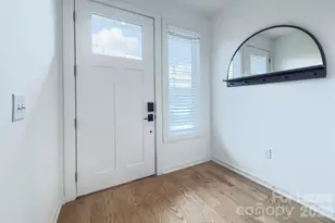 2737 Shenandoah Ave, Charlotte, NC 28205 - Photo 3