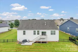 172 Caversham Dr, Mooresville, NC 28115 - Photo 35