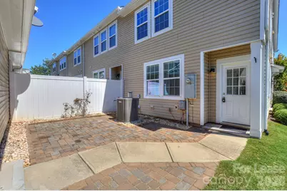 8273 Viewpoint Lane, Cornelius, NC 28031 - Photo 5