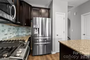 19002 Lake Breeze Dr, Cornelius, NC 28031 - Photo 25