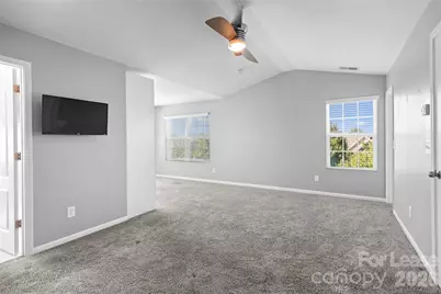 19002 Lake Breeze Drive, Cornelius, NC 28031 - Photo 29