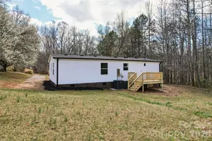 1012 Cherry Tree Ct, Bessemer City, NC 28016 - Photo 31