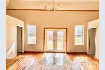 6367 Nc 261 Highway, Bakersville, NC 28705 - Photo 11