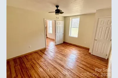 6367 Nc 261 Highway, Bakersville, NC 28705 - Photo 23