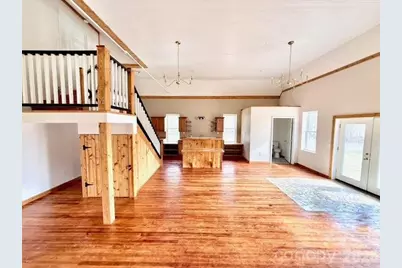 6367 Nc 261 Highway, Bakersville, NC 28705 - Photo 31