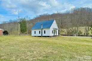 6367 Nc 261 Hwy, Bakersville, NC 28705 - Photo 5