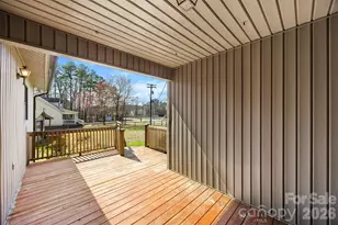 2010 Sprucewood St, Albemarle, NC 28001 - Photo 5