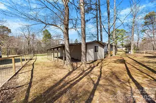 2010 Sprucewood St, Albemarle, NC 28001 - Photo 39