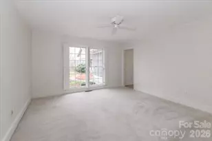 415 N Greenbriar Rd, Statesville, NC 28625 - Photo 23