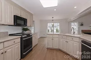 415 N Greenbriar Rd, Statesville, NC 28625 - Photo 13