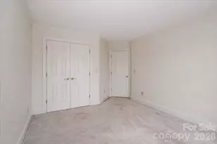 415 N Greenbriar Rd, Statesville, NC 28625 - Photo 33