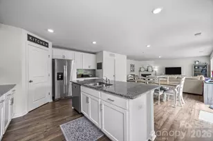 183 Marathon Ln, Candler, NC 28715 - Photo 13