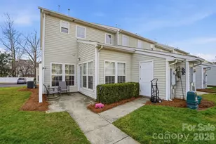 4723 Forestridge Commons Dr, Charlotte, NC 28269 - Photo 23