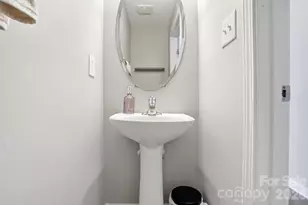 4723 Forestridge Commons Dr, Charlotte, NC 28269 - Photo 19