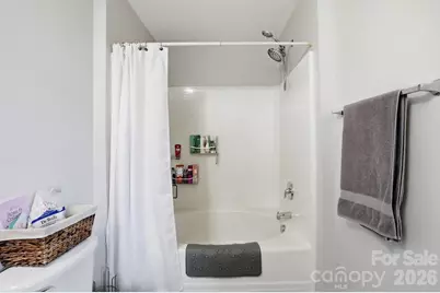 4723 Forestridge Commons Drive, Charlotte, NC 28269 - Photo 27