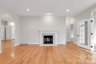 54 Wintergreen Dr, Brevard, NC 28712 - Photo 9