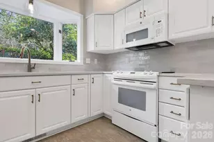 54 Wintergreen Dr, Brevard, NC 28712 - Photo 17