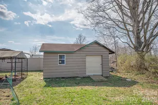 414 Sandy Run Church Rd, Mooresboro, NC 28114 - Photo 33