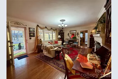 920 Paramount Circle, Gastonia, NC 28052 - Photo 5