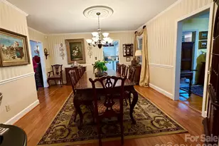 920 Paramount Cir, Gastonia, NC 28052 - Photo 13