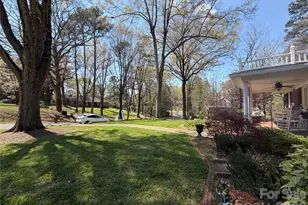 920 Paramount Cir, Gastonia, NC 28052 - Photo 3
