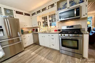 920 Paramount Cir, Gastonia, NC 28052 - Photo 9