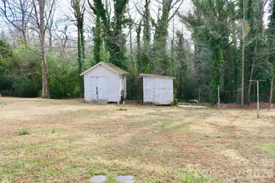 2280 19th Avenue NE, Hickory, NC 28601 - Photo 13