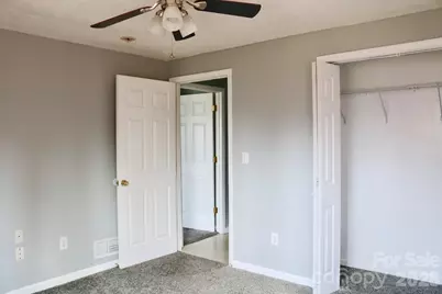 2280 19th Avenue NE, Hickory, NC 28601 - Photo 11