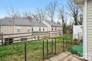 5518 Santeelah Ct, Charlotte, NC 28217 - Photo 5