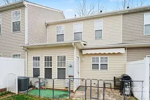 5518 Santeelah Ct, Charlotte, NC 28217 - Photo 3