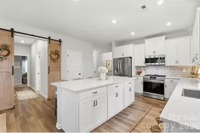 331 Ox Bow Circle, Mount Holly, NC 28120 - Photo 5