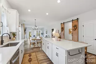 331 Ox Bow Cir, Mount Holly, NC 28120 - Photo 5