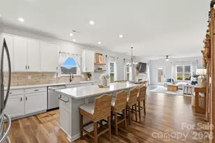 331 Ox Bow Cir, Mount Holly, NC 28120 - Photo 1