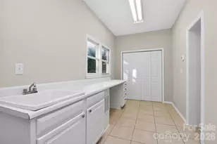 6300 Hawkwood Ln, Charlotte, NC 28277 - Photo 35