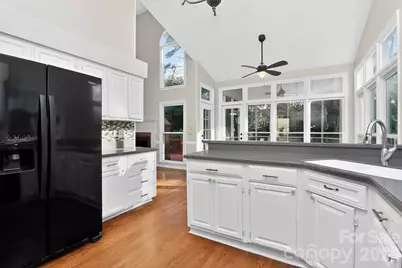 6300 Hawkwood Lane, Charlotte, NC 28277 - Photo 11