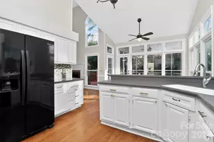 6300 Hawkwood Ln, Charlotte, NC 28277 - Photo 11