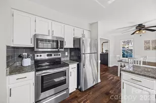 6104 Sunbridge Ct, Charlotte, NC 28269 - Photo 7