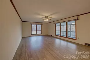 220 Grand View Ln, Burnsville, NC 28714 - Photo 17