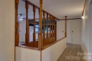 220 Grand View Ln, Burnsville, NC 28714 - Photo 15