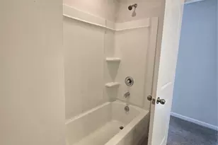 12121 Gambrell Dr, Charlotte, NC 28278 - Photo 7