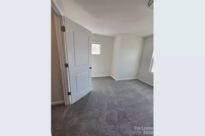 12121 Gambrell Drive, Charlotte, NC 28278 - Photo 3